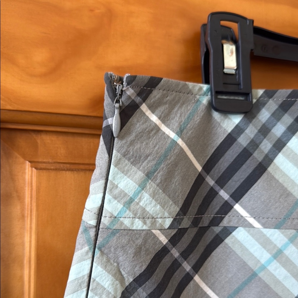 Burberry Blue and Black Knee-Length Pencil Skirt - Picture 2 of 9